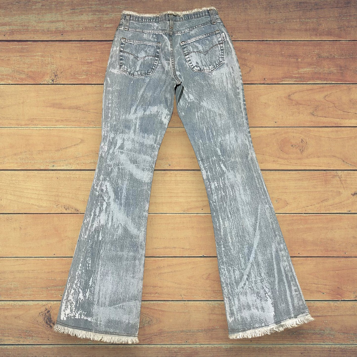 Jeans zampa con brillantini 40