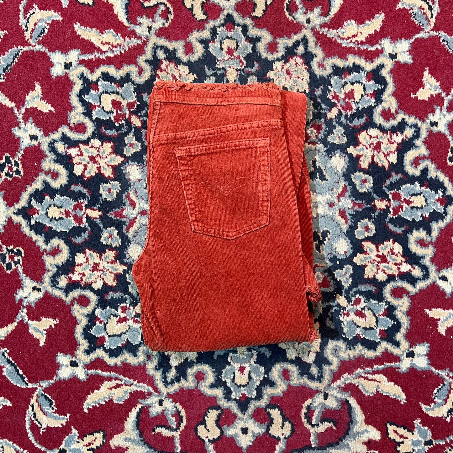 Pantaloni zampa a coste 44