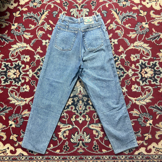 For girl 28 (40ita)