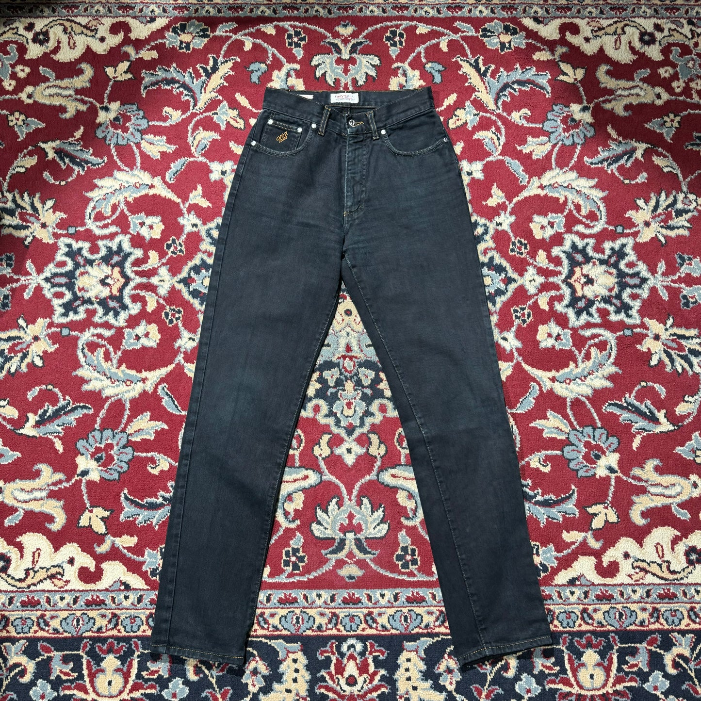 Onyx (29) 40