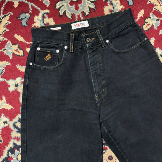 Onyx (29) 40