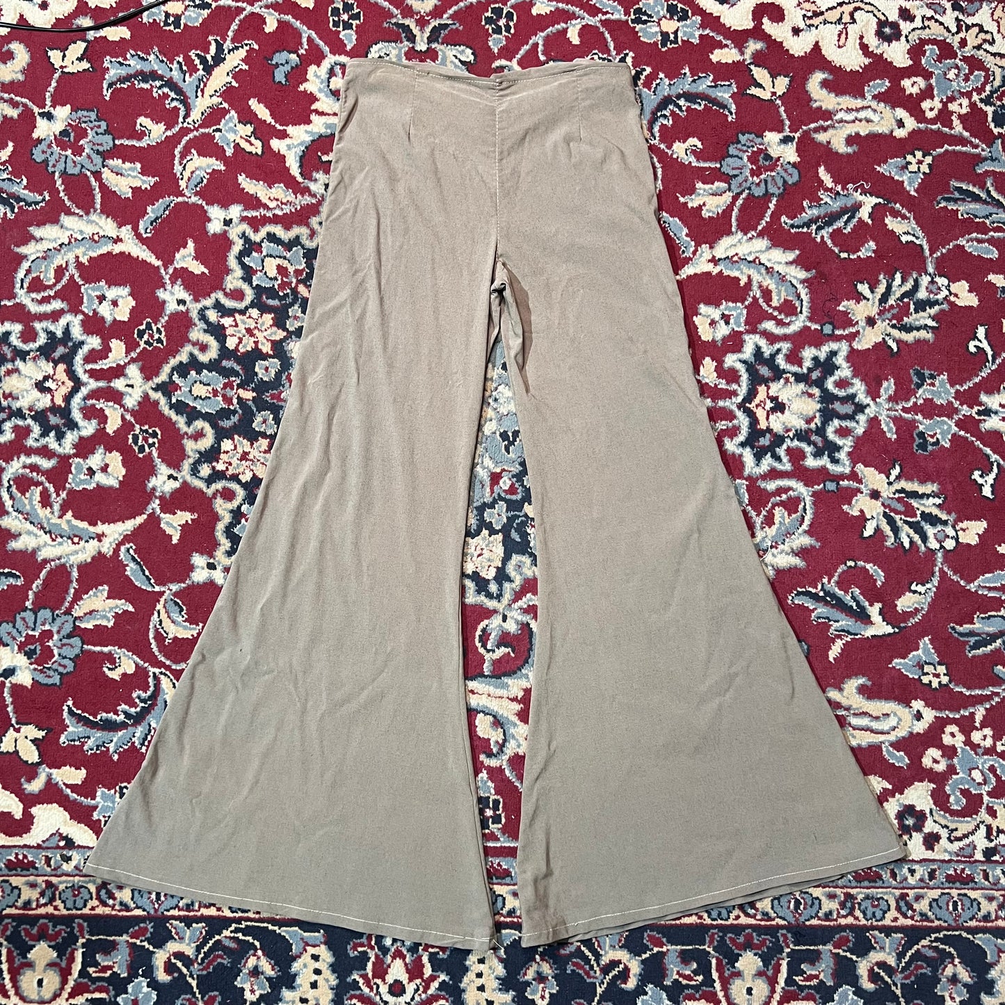 Pantaloni zampa M