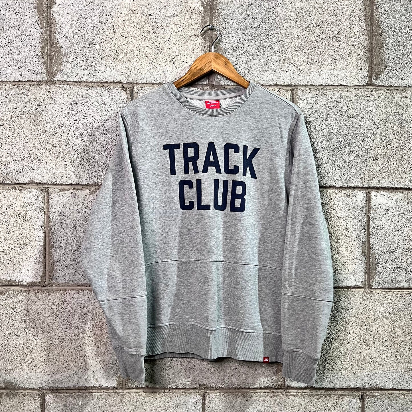 New Balance track club S