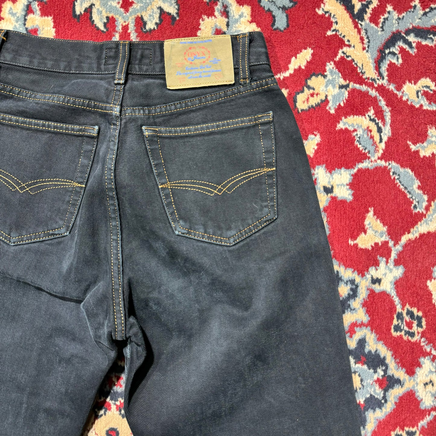 Onyx (29) 40