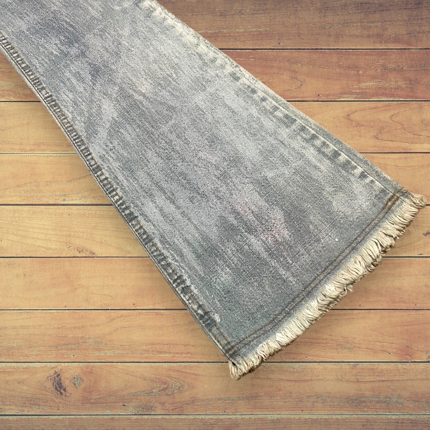 Jeans zampa con brillantini 40