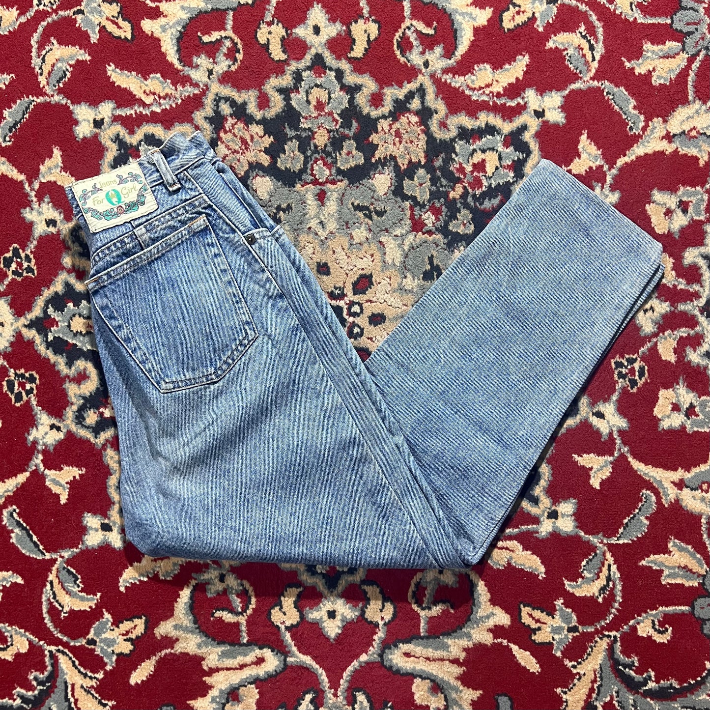 For girl 28 (40ita)