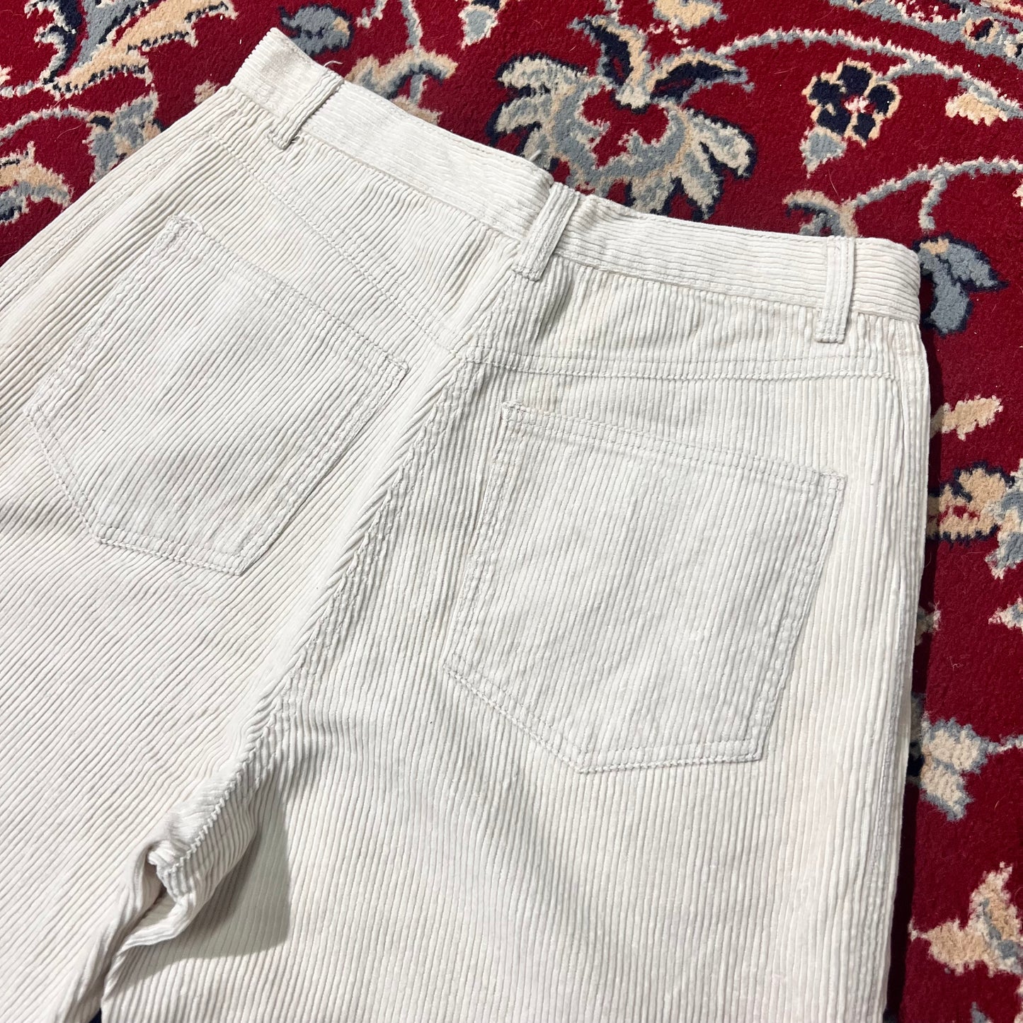 Pantaloni costine panna 44