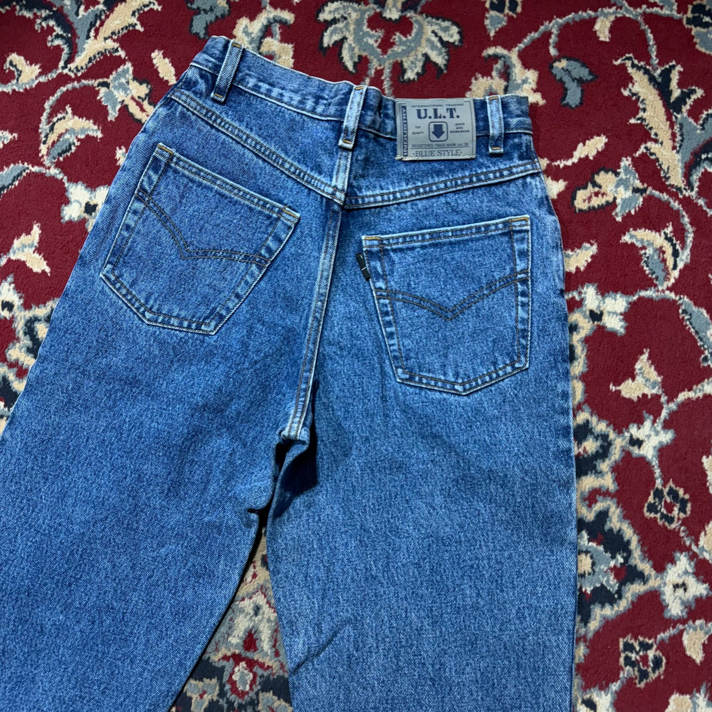 Jeans U.T.L vita alta 42